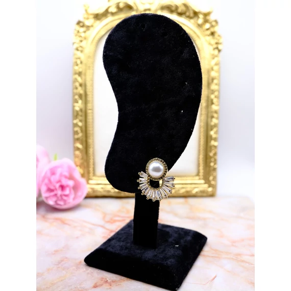 Gold Luna Pearl