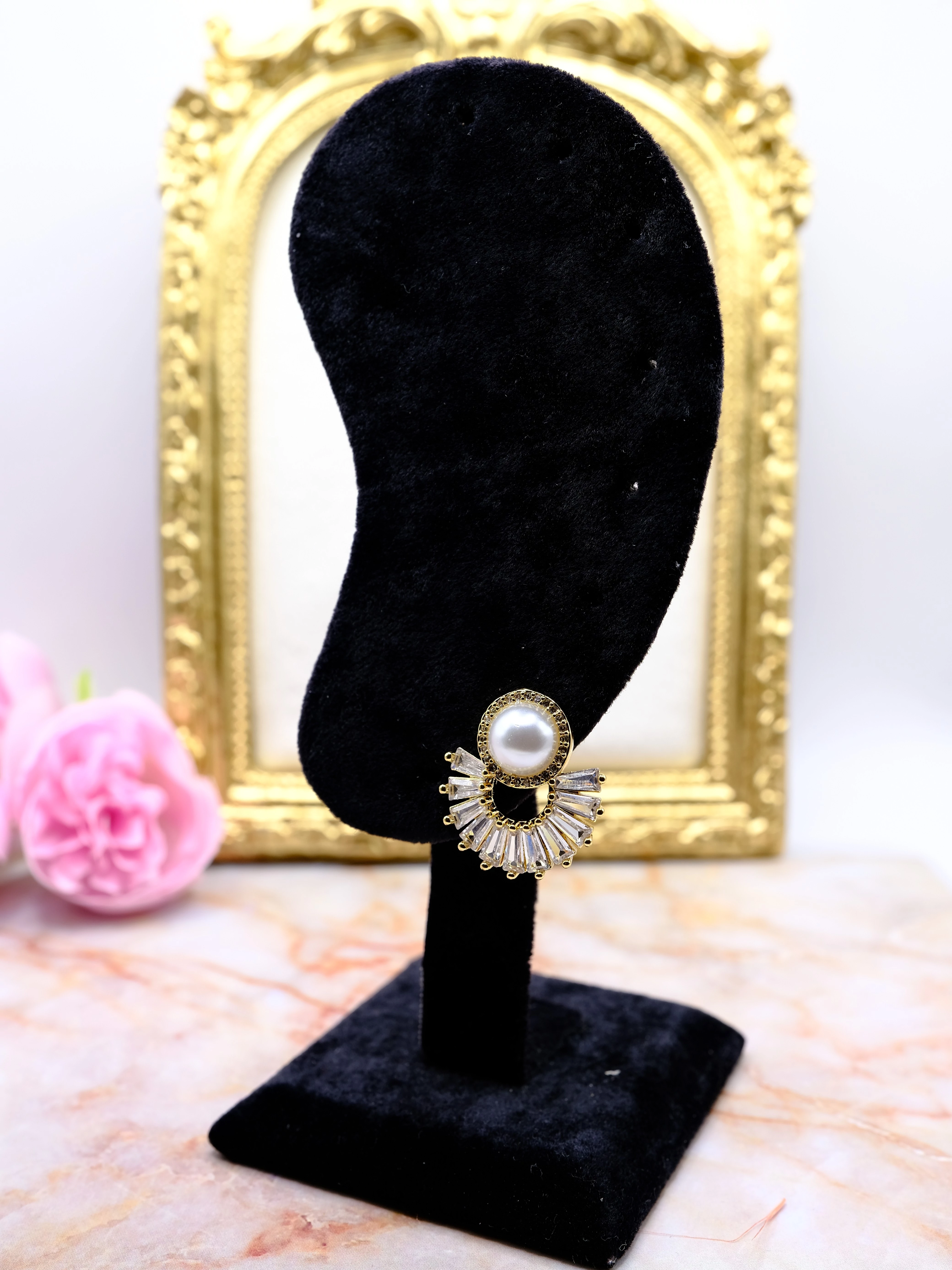 Gold Luna Pearl